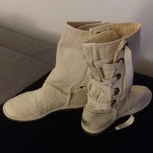 Ugg Boots Lightwight